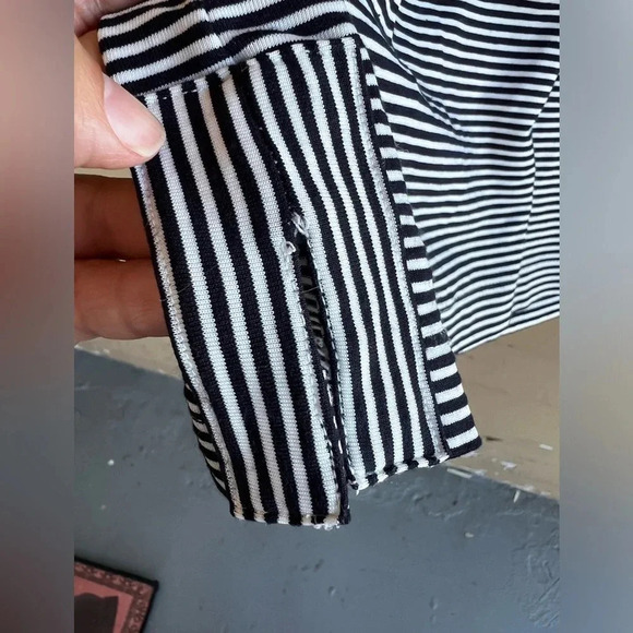 Chico's Striped Modest 3/4 Sleeve Long Sleeve Top - Size 3 (XL) - Picture 4 of 6